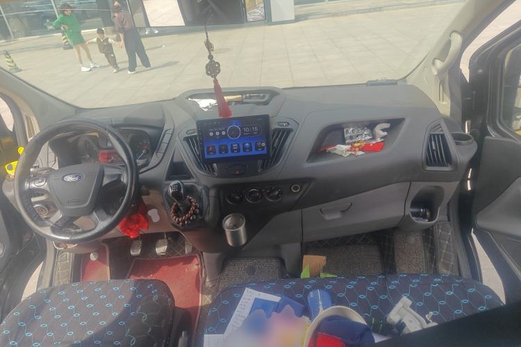 Used Ford Transit 2019 2.0T Diesel Multi-Purpose Commercial Vehicle Short Wheelbase Low Roof 6-Seater China VI Standard