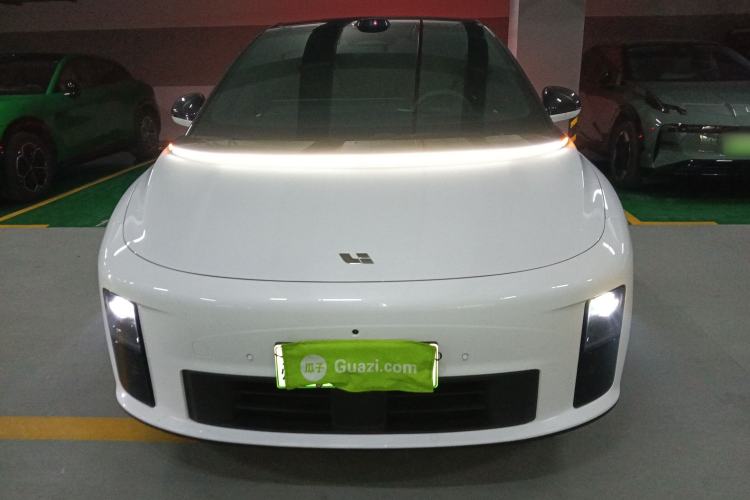 Used Li Auto Li Auto i6 2025 Model Two-Wheel-Drive Standard Type