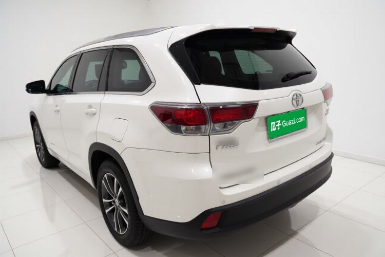 Used Toyota Highlander 2017 2.0T Four-Wheel Drive Luxury Edition 7 Seats