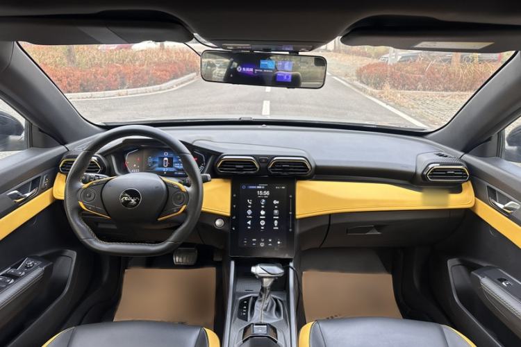 Used Dongfeng Aeolus Yixuan 2023 Mach Edition 1.5T Automatic Dream-Chasing Rider Version
