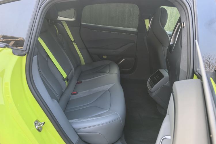 Used XPeng P7 2025 Model—750 All-Wheel-Drive High-Performance Ultra Interior 4