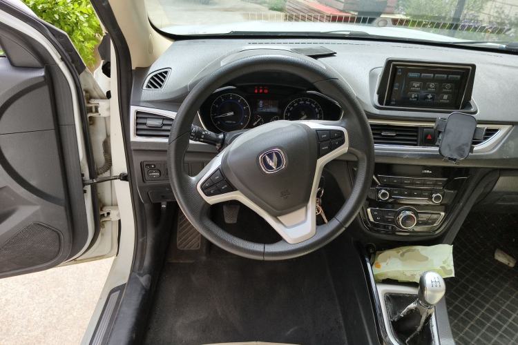 Used CHANGAN Alsvin V7 2015 1.6L Manual Enjoyment Model China IV Standard Steering Wheel
