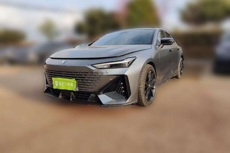 Used CHANGAN UNI-V 2022 1.5T Prestige Version