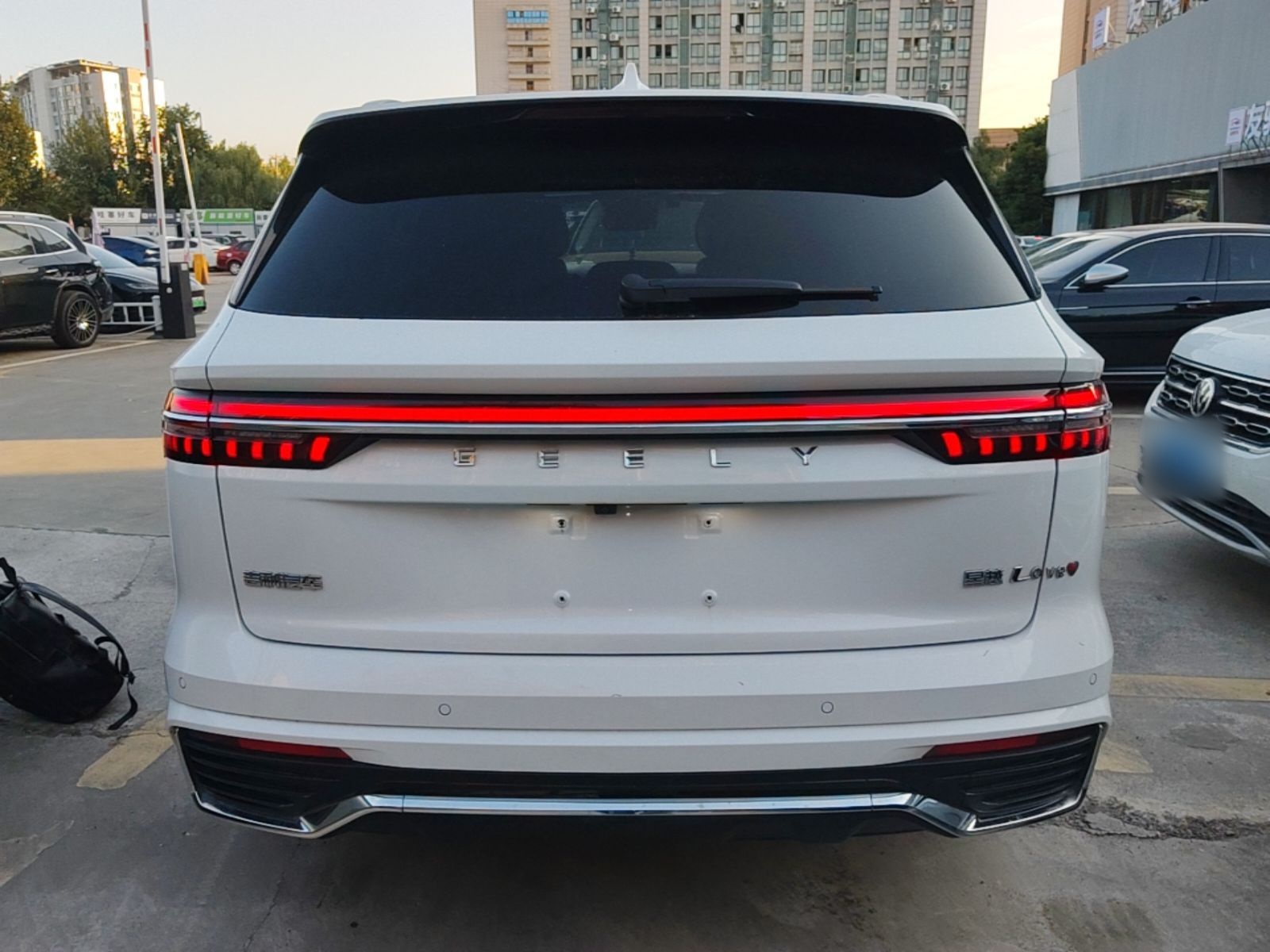 Geely Auto Monjaro L 2025 Dongfang Yao 2.0TD Automatic Lanxing Edition — снимка 5
