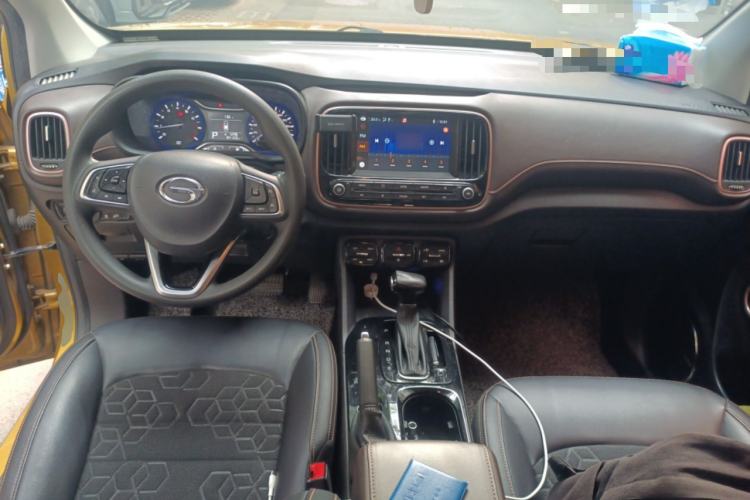 Used GAC Trumpchi GS3 2017 200T Automatic Elite Edition Center Console