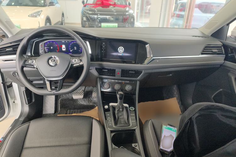 Used Volkswagen Sagitar 2022 280TSI DSG Flyover Edition Center Console