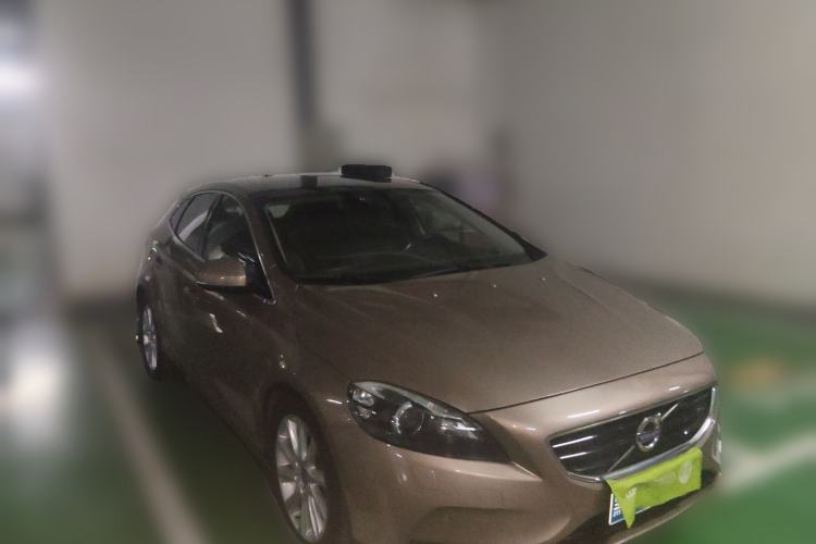 Used Volvo V40 2013 2.0T Zhiya Edition