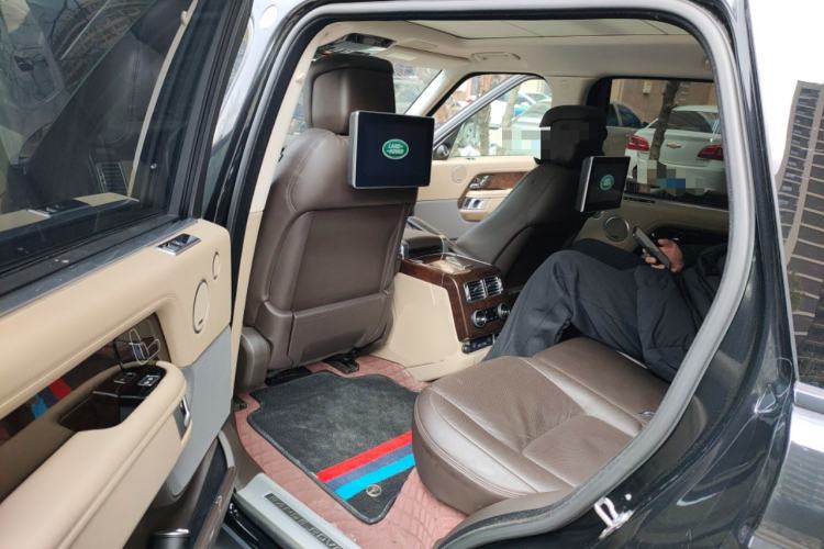 Used Land Rover Range Rover 2021 3.0 L6 Century Extended Classic Edition