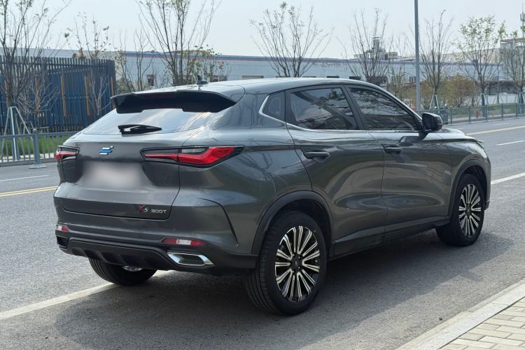 Used CHANGAN OSHAN X5 2021 1.5T DCT Prestige Edition Exterior 6