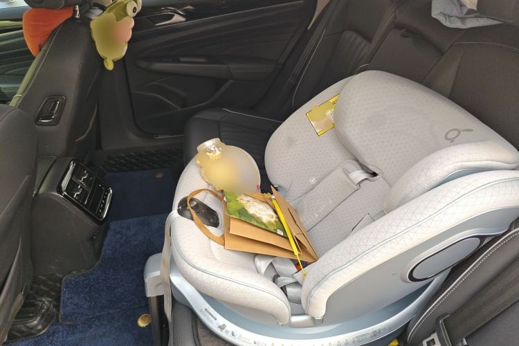 Used Volkswagen Passat 2022 330TSI Luxury Edition Left Rear Seat