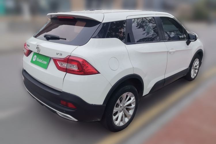 Used Brilliance V3 2017 1.5L Manual Smart Model