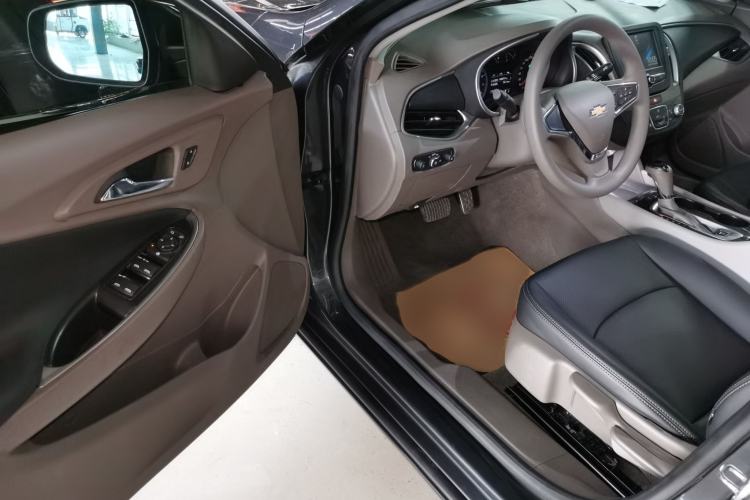 Used Chevrolet Malibu XL 2016 1.5T Dual-Clutch Enjoyment Edition