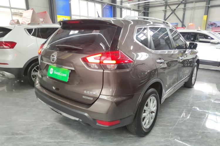 Used Nissan X-Trail 2019 2.0L CVT Smart Connect Comfort Edition 2WD
