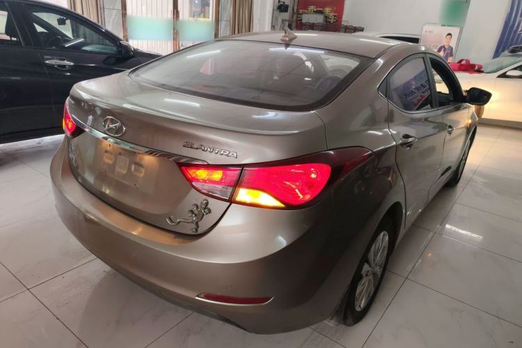 Used Hyundai Elantra (5th Generation / Langdong) 2016 1.6L Automatic Smart Version Rear Right 45 Deg