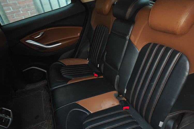 Used Soueast DX7 2016 1.5T Manual Triumph Edition