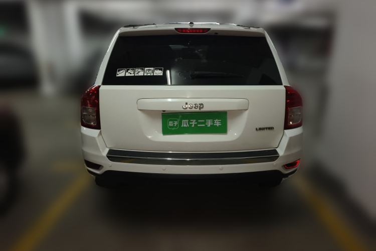 Used Jeep Compass 2012 2.4L four-wheel drive luxury version