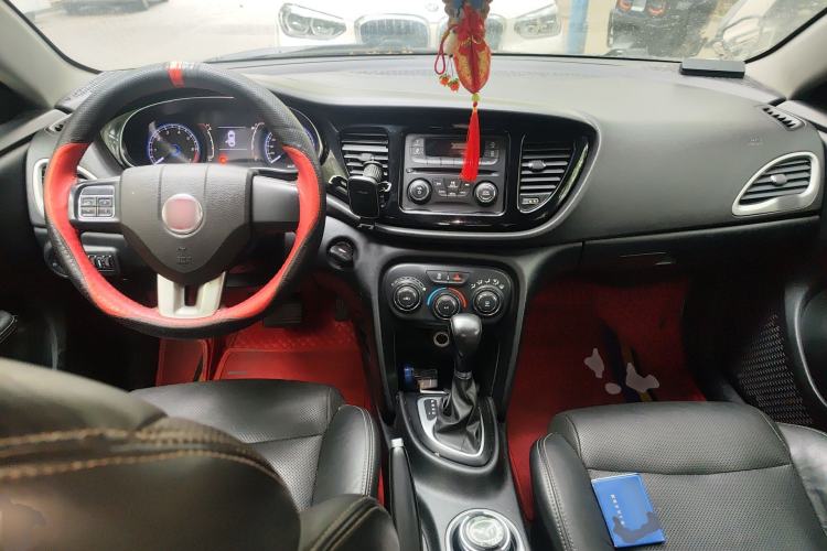 Used Fiat Viaggio 2012 1.4T Automatic Jingxiang Edition Center Console