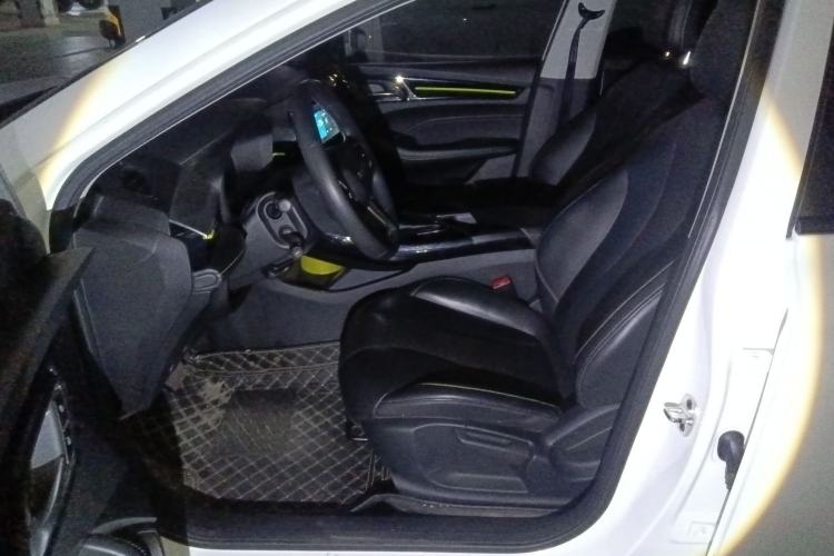 Used Roewe i5 2021 1.5L CVT Diamond Edition