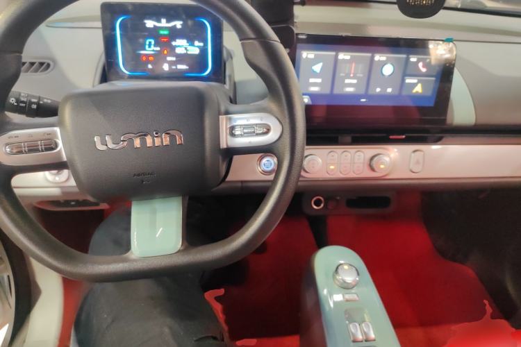 Used CHANGAN NEVO Lumin 2022 210km Sweet Edition Center Console