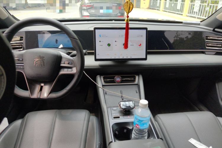 Used BYD Qin L 2024 DM-i 120KM Leading Model Center Console