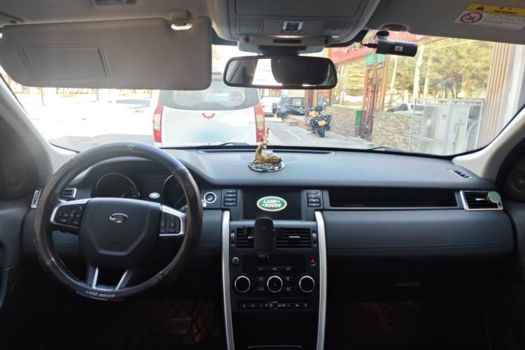 Used Land Rover Discovery Sport 2019 240 PS SE Version China V Standard
