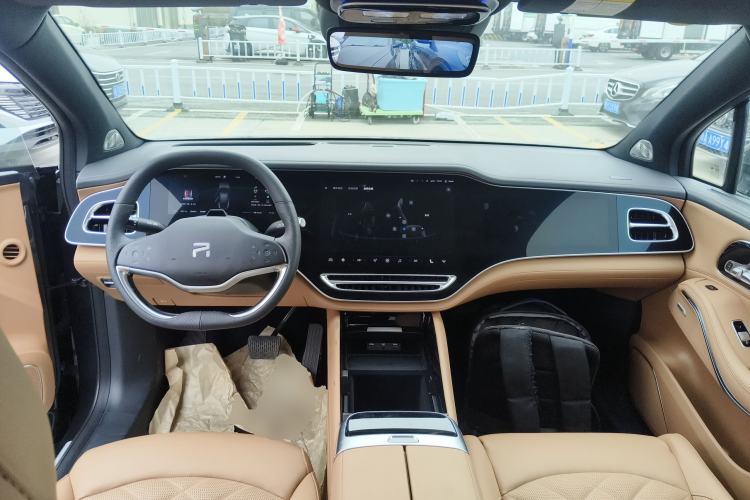 Used Rising R7 2023 Performance Screen Pro Edition
