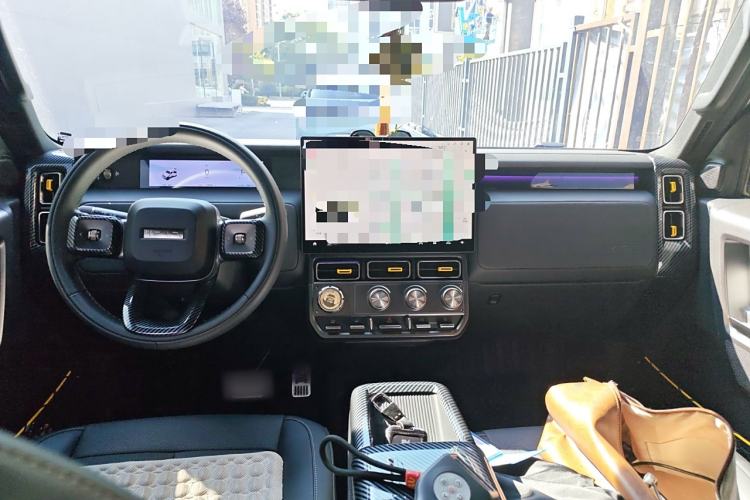 Used iCAR V23 2025 501 Four-Wheel Drive Intelligent Driving Version
