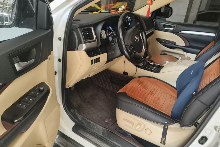 Used Toyota Highlander 2017 2.0T Four-Wheel Drive Luxury Edition 7 Seats
