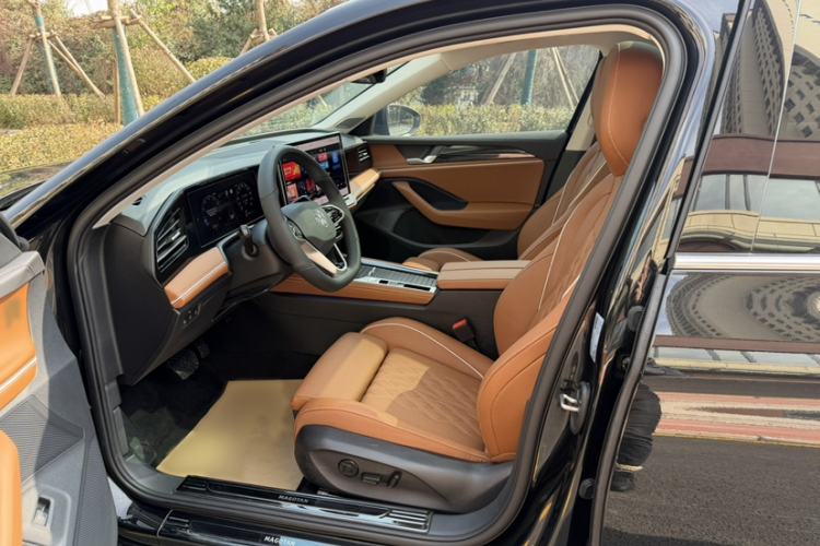 Used Volkswagen Magotan 2024 380TSI DSG Prestige Edition DaMai Package