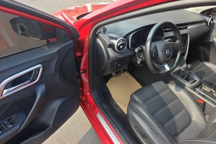 Used MG 6 2017 20T Manual Luxury Smart Connect Version China V Standard