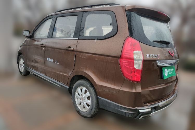 Used Wuling Hongguang 2014 1.2L S Comfort Model China IV