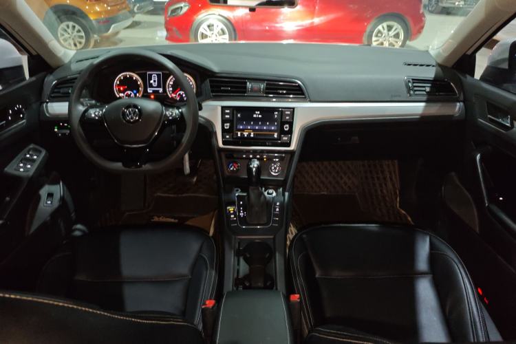 Used Volkswagen Lamando 2019 230TSI DSG Fashion Edition China VI