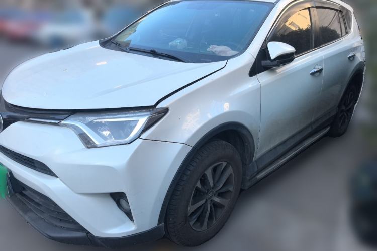 Used Toyota RAV4 2016 2.0L CVT Two-Wheel Drive Comfort Edition China V Standard