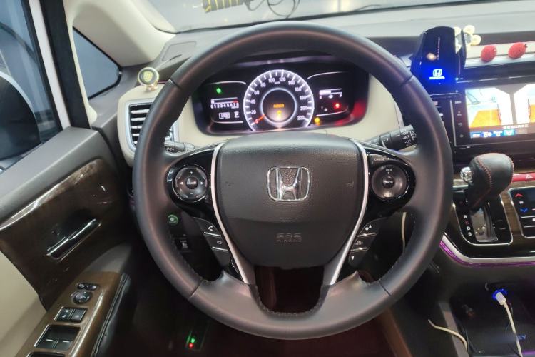 Used Honda Odyssey 2015 2.4L Supreme Edition