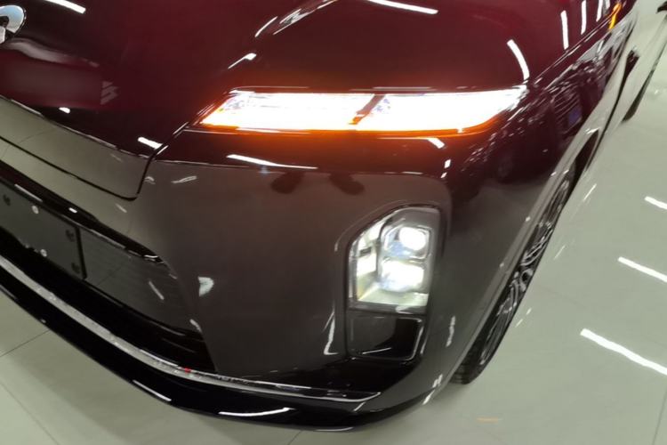 Used Nio ES8 2026 Model 6-seat Executive Signature Edition Left Front Headlight