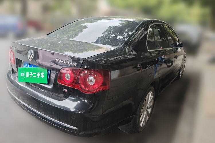 Used Volkswagen Sagitar 2010 1.8TSI Automatic Champion Edition Rear Right 45 Deg