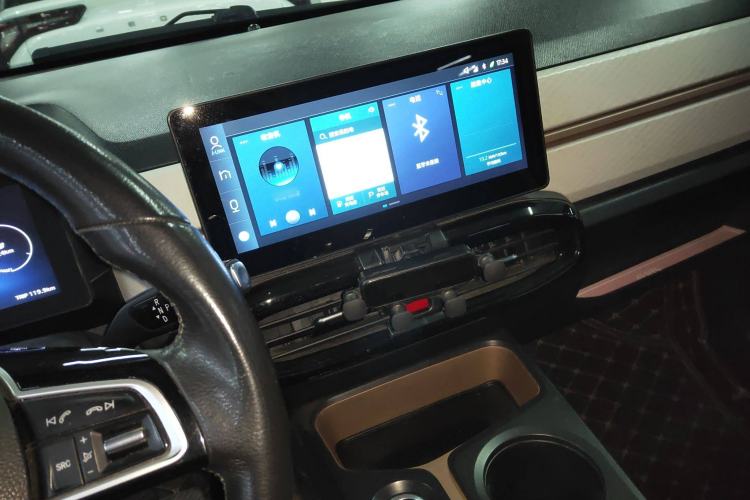 Used SOL E10X 2021 302 km Range Luxury Version 31.4 kWh