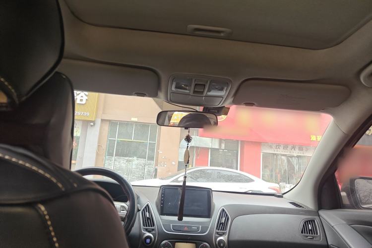 Used Hyundai ix35 2013 2.0L Automatic Two-Wheel Drive Smart GLS China IV Standard
