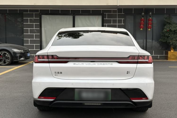 Used BYD Han 2020 EV Long-Range Deluxe Model Exterior 3