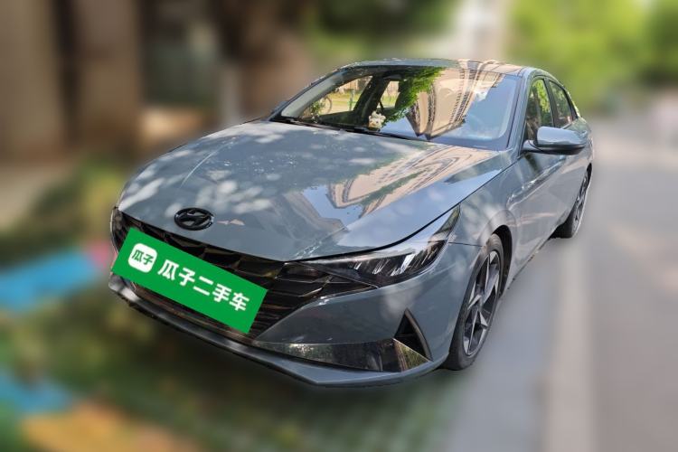 Used Hyundai Elantra 2021 1.5L CVT LUX Prestige Edition