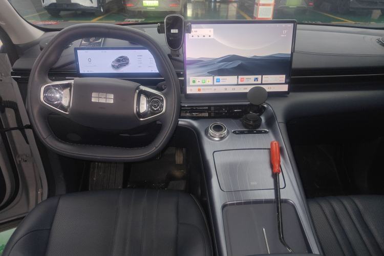 Used Geely Galaxy E5 2024 530km Long-Range Version Center Console