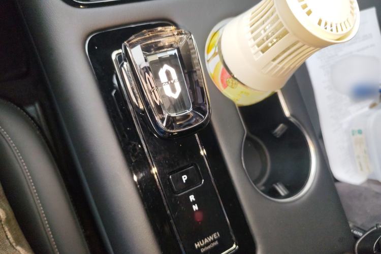 Used Hima AITO M5 2022 Pure Electric All-Wheel-Drive Performance Edition Gear Lever