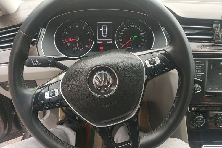 Used Volkswagen Magotan 2017 380TSI DSG Luxury Model