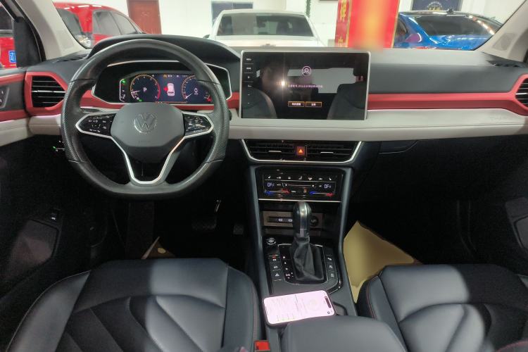 Used Volkswagen Tharu 2023 300TSI Two-Wheel-Drive Moon Luxury Edition
