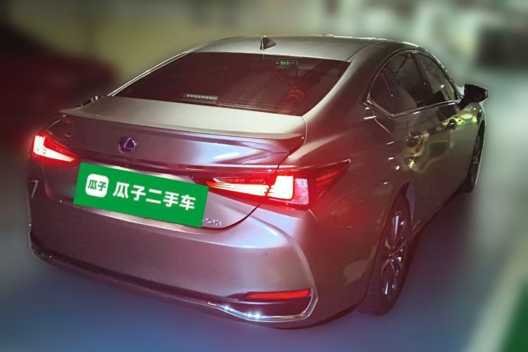 Used Lexus ES 2021 300h Excellence Edition