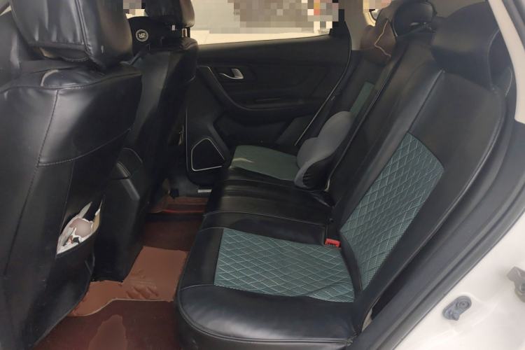 Used Bestune X40 2019 1.6L Automatic Luxury Edition China VI
