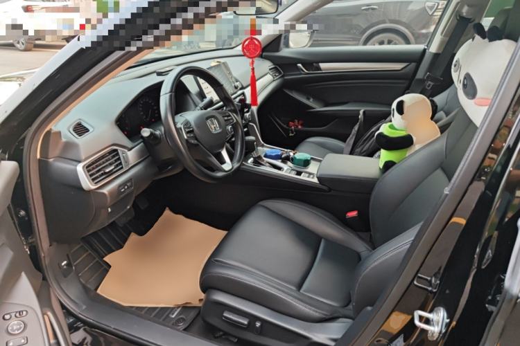 Used Honda Accord 2018 260TURBO Elite Edition China VI Left Front Seat