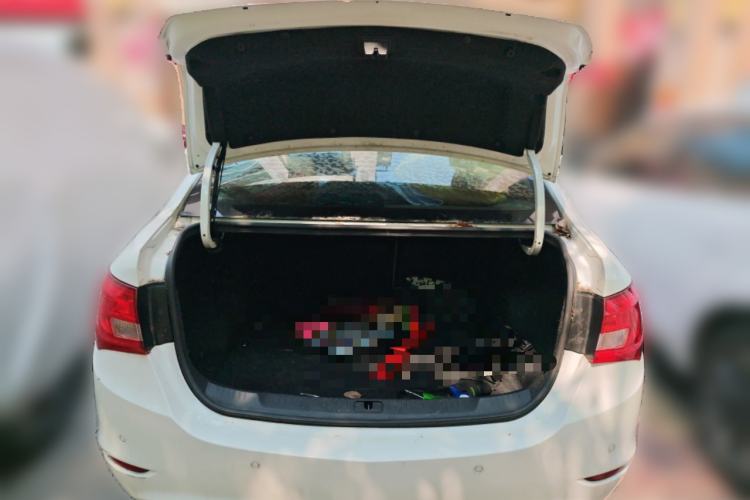 Used Buick GT 2015 15N Automatic Elite Version Trunk