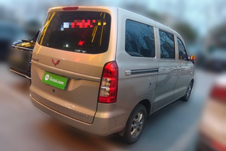 Used Wuling Hongguang V 2022 1.5L Enjoy Edition Electric-Powered LAR
