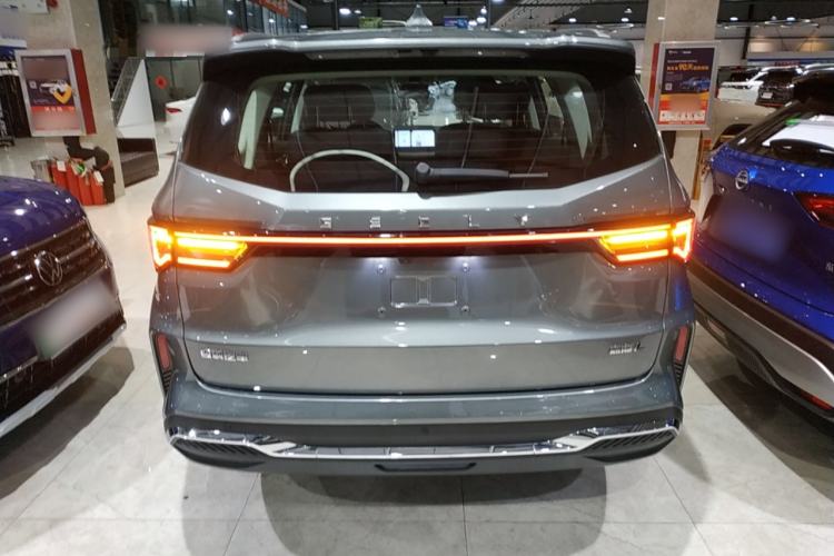 Used Geely Auto Jiajie 2023 Geely Jiaji L 1.5TD DCT Luxury Model
